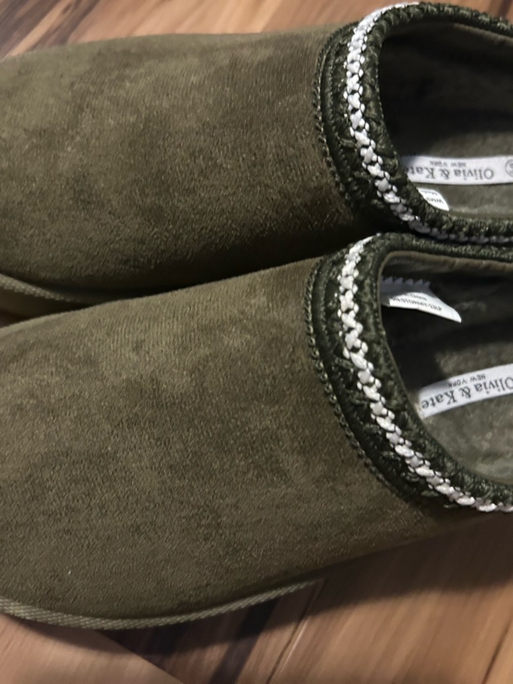 Olivia & Kate Olive Green Platform Slippers Size 8.5